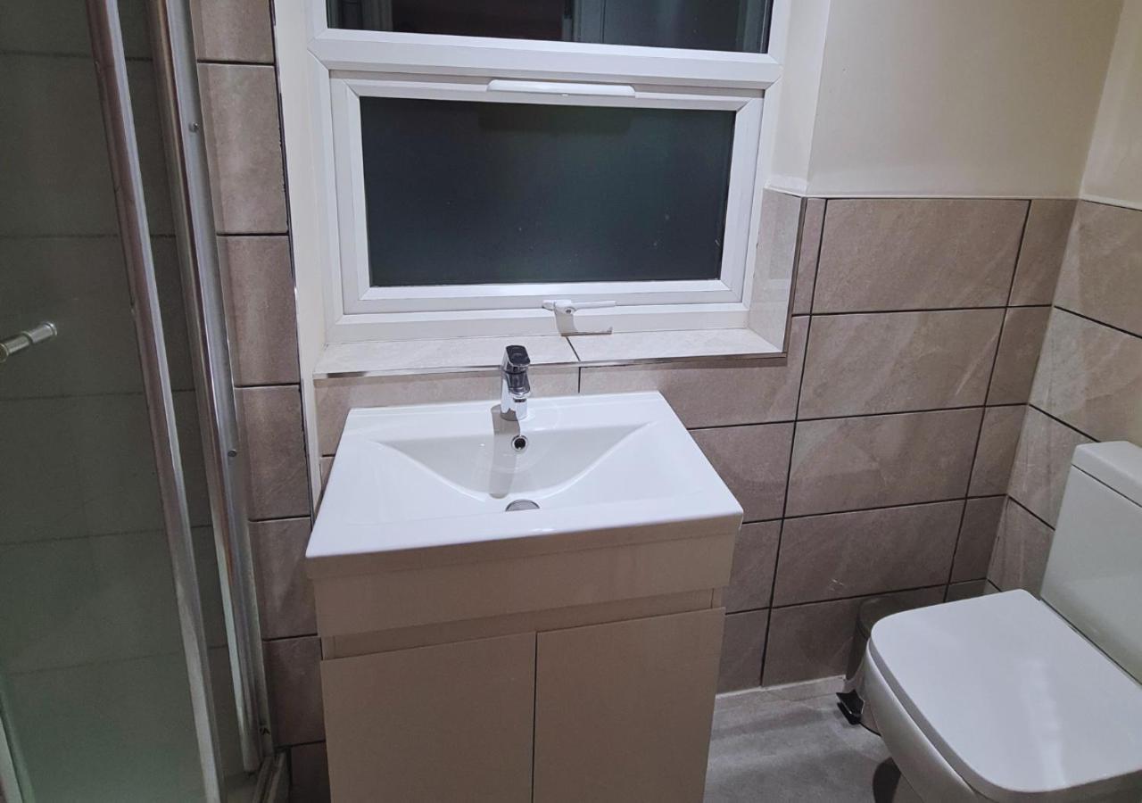 Modern 2 Bedroom Apartment In Peckham 伦敦 外观 照片